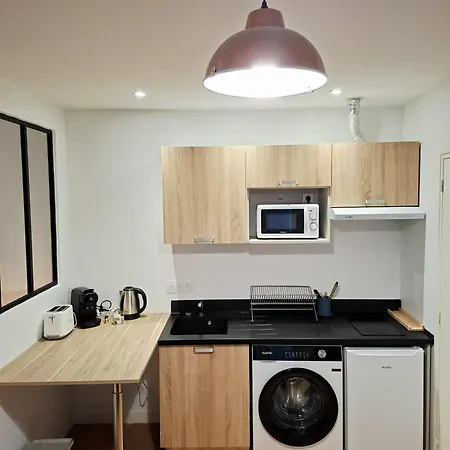 Апартаменты Cosy Montmartre Париж