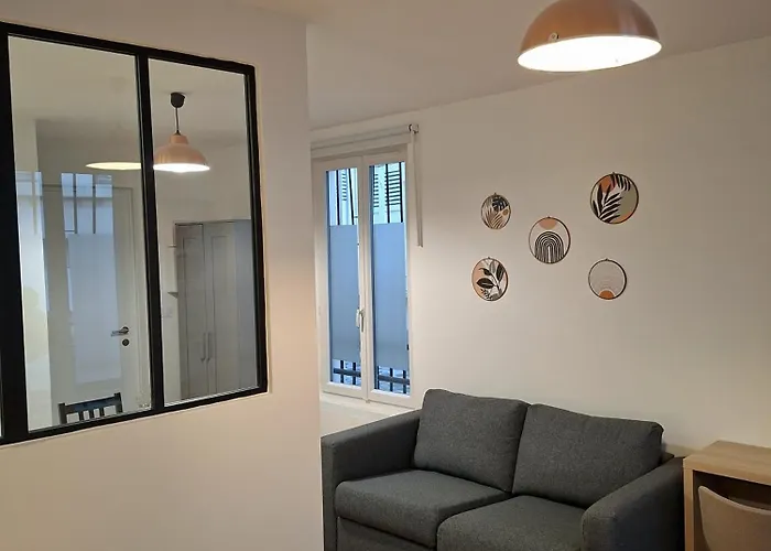 Cosy Montmartre Apartmán *